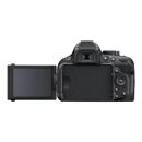 Nikon D5200 + Objektiv AF-S DX 18–55 mm VR II