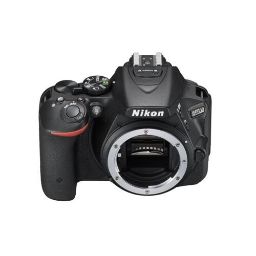 NIKON D5500 Spiegelreflexkamera + AF-P 18-55VR