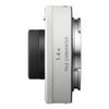 Sony SEL14TC MILC/SLR-Teleobjektiv, schwarz und silber