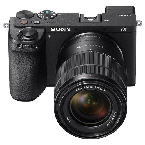 SONY Hybridkamera ALPHA 6700 SCHWARZ + Objektiv SEL 18–135 f/3,5–5,6 OSS